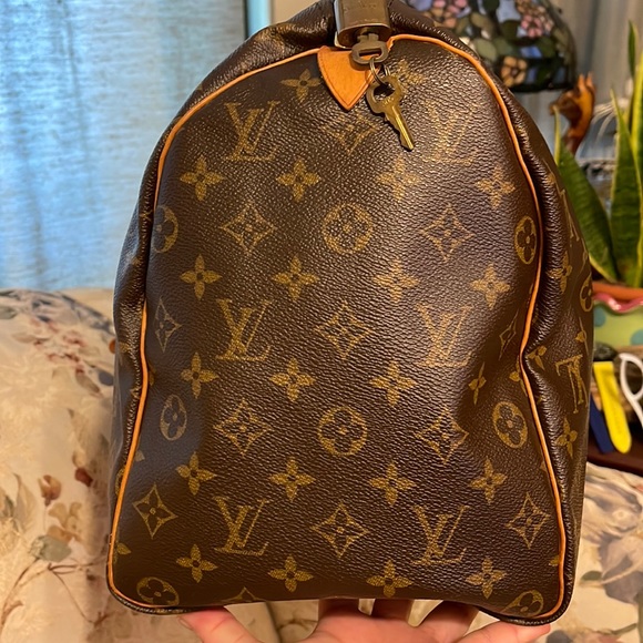 (Sale Sale Sale for this weekend) Authentic Louis Vuitton Keepall 45 - Picture 12 of 17
